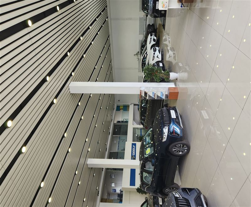 七臺(tái)河吉利汽車4S店